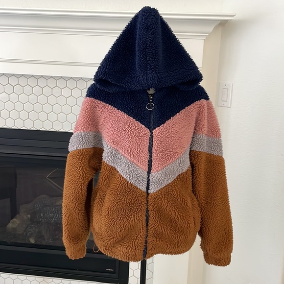 ❌SOLD❌Wild Fable Color Block Teddy Zip Up Hoodie - Picture 2 of 6